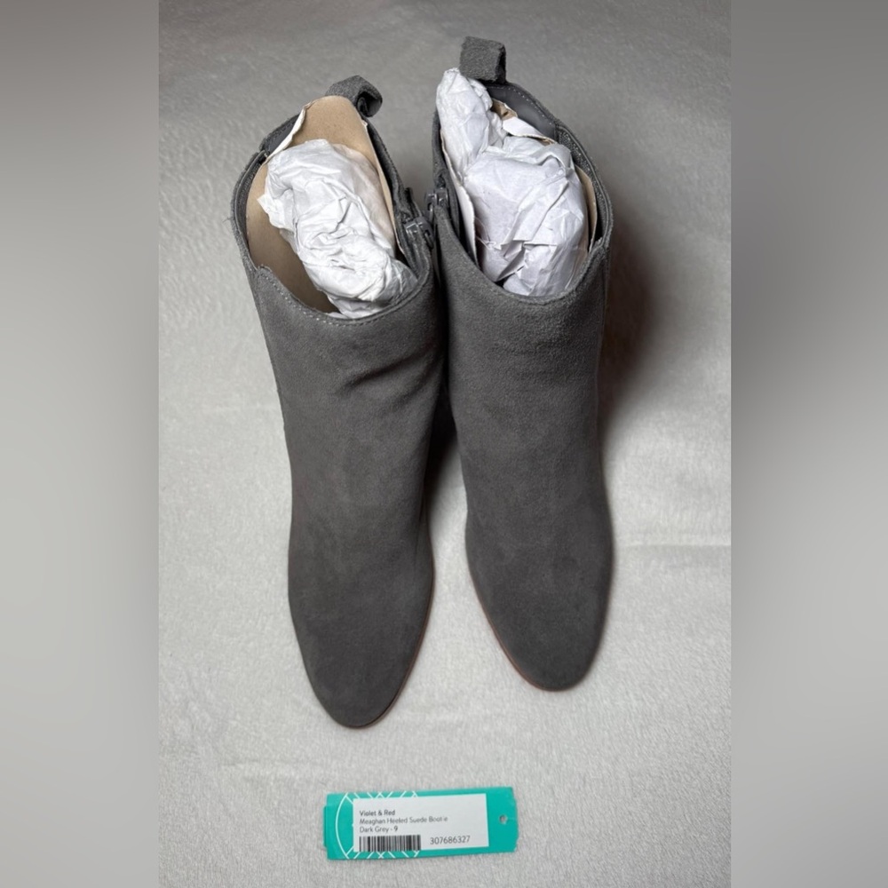 Violet & Red Meaghan Dark Grey Suede Heel Booties - Picture 4 of 4